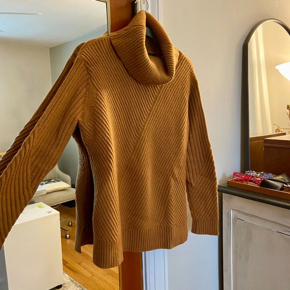 Ann Taylor Alpaca Wool Thick Ribbed Turtleneck Sweater in Mustard Yellow [L] - Picture 2 of 7